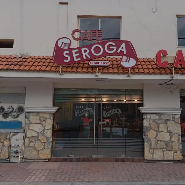 Expendio Plaza Bugambilias